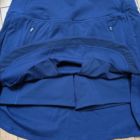 Athleta Fairway High Rise Golf 18" Skort skirt Built in Shorts Navy Blue Small S - Picture 6 of 8